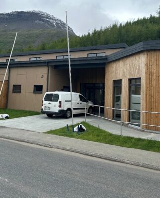 Nýr íbúðakjarni afhentur fyrir fatlað fólk í Fjarðabyggð